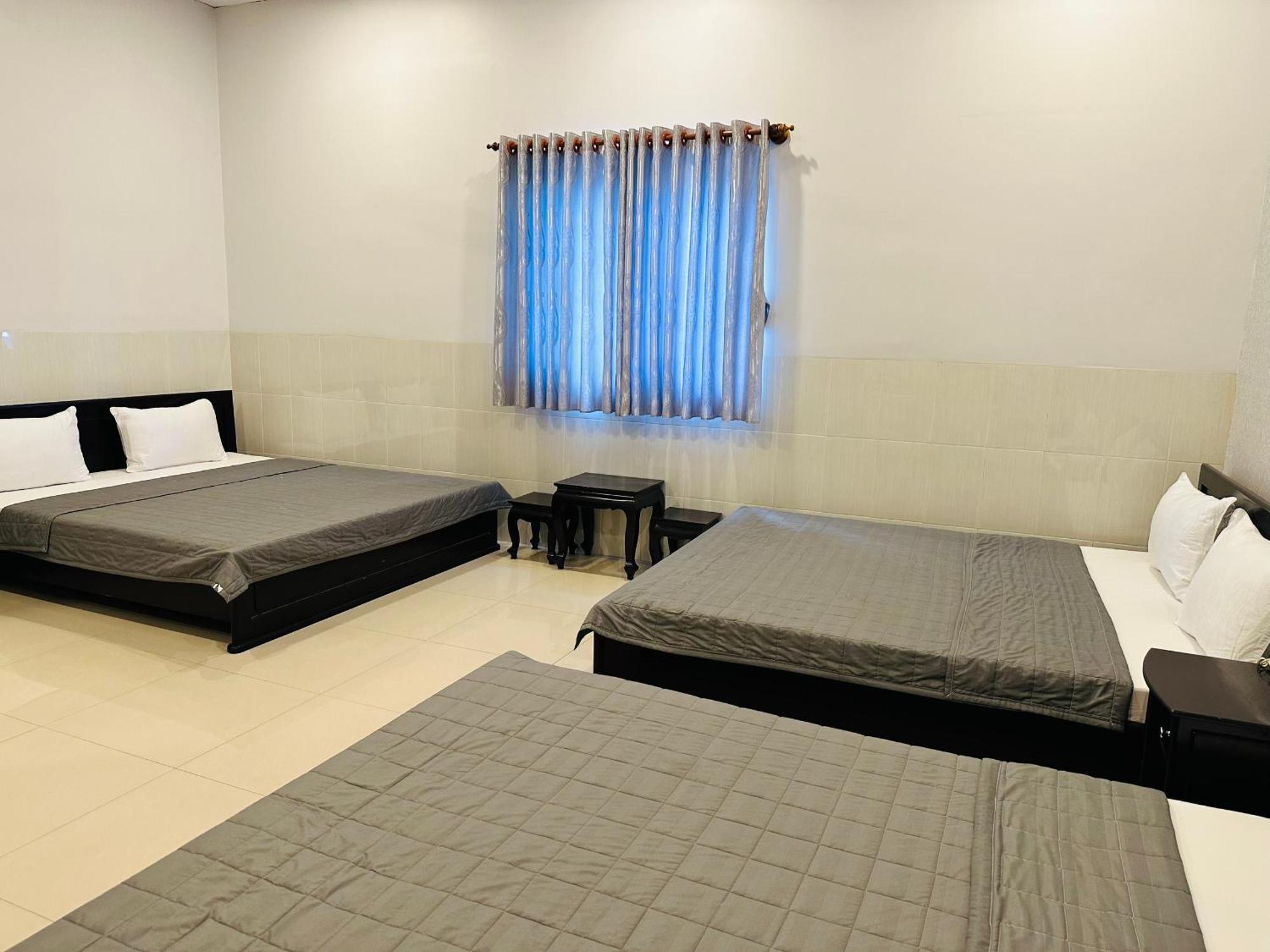 Phuong Nam Hotel An Giang Long Xuyen Exterior photo