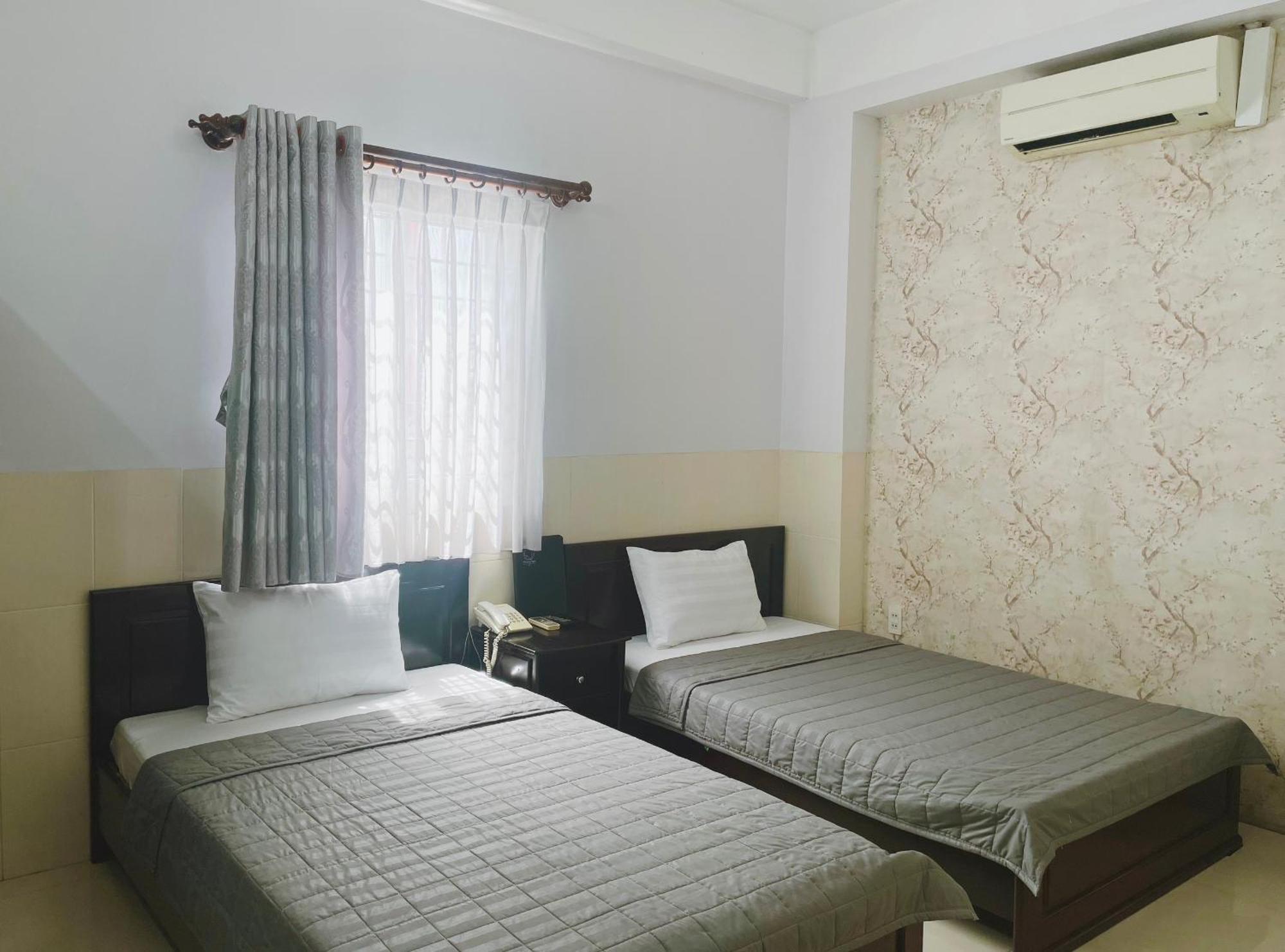Phuong Nam Hotel An Giang Long Xuyen Exterior photo