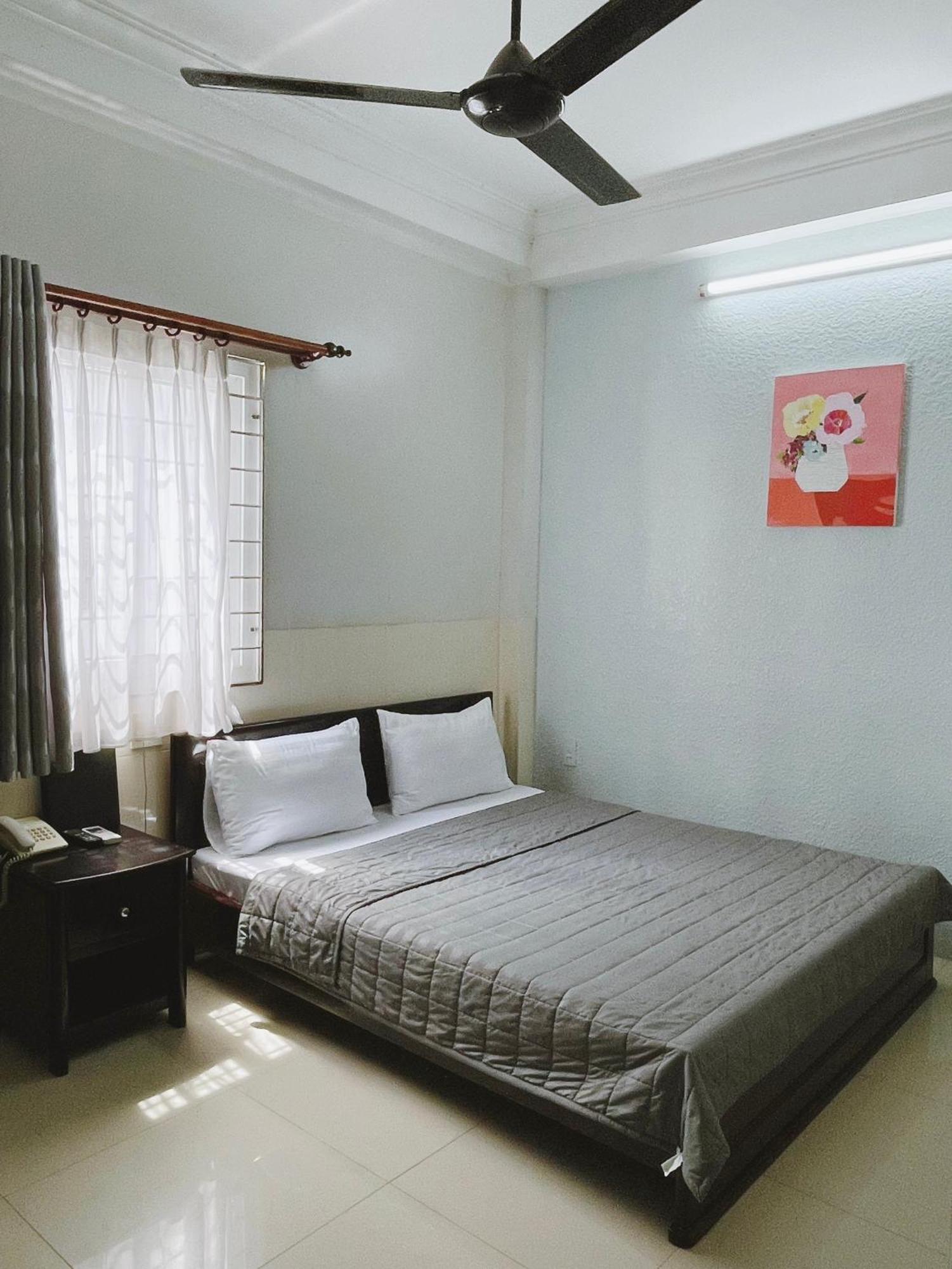 Phuong Nam Hotel An Giang Long Xuyen Exterior photo