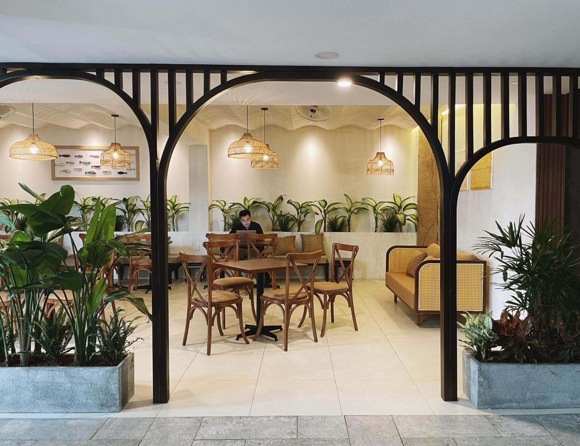Phuong Nam Hotel An Giang Long Xuyen Exterior photo